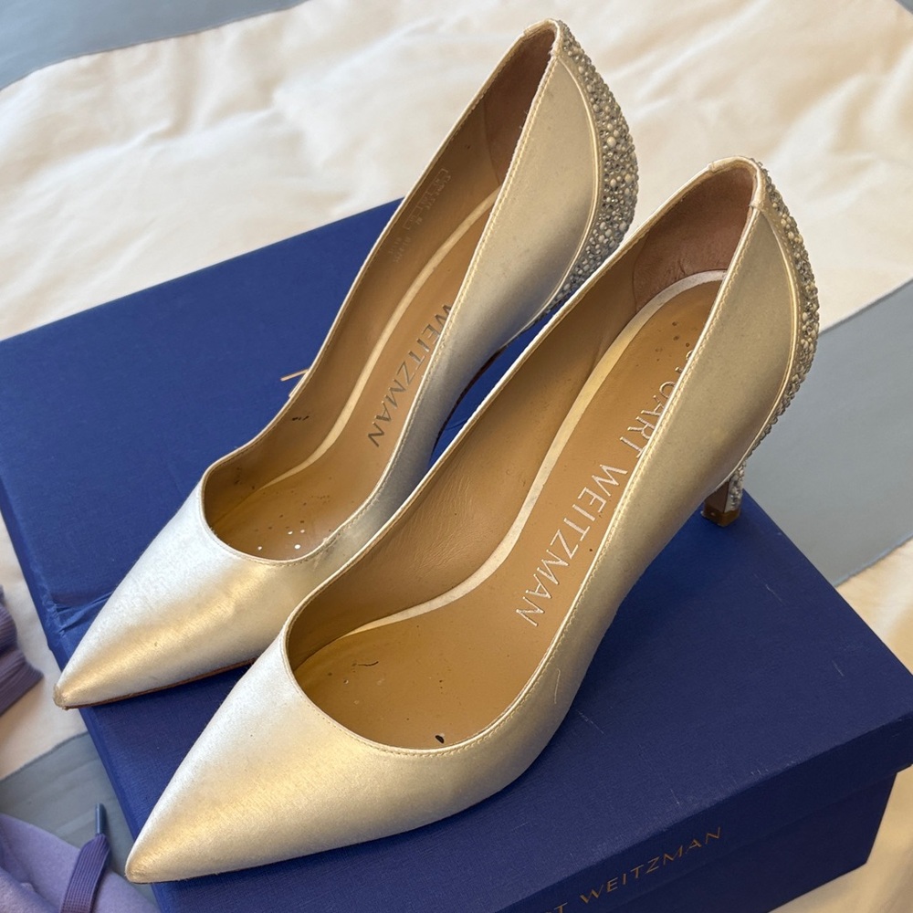 Stuart Weitzman Silver Crystal-Embellished Pointed Pumps